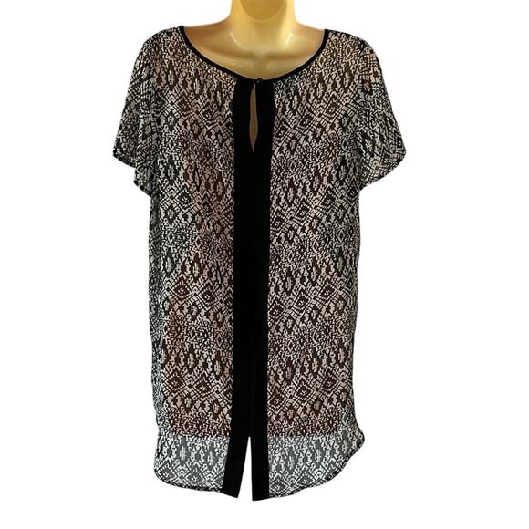 AB Studio Black and White Crinkle Chiffon Geometric Print Tunic Top Blouse - Picture 3 of 9